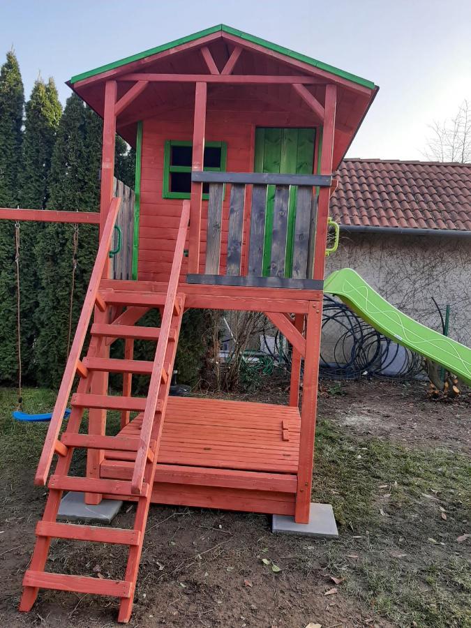 Nosztalgia Vendeghaz Hotel Zalaegerszeg Bagian luar foto