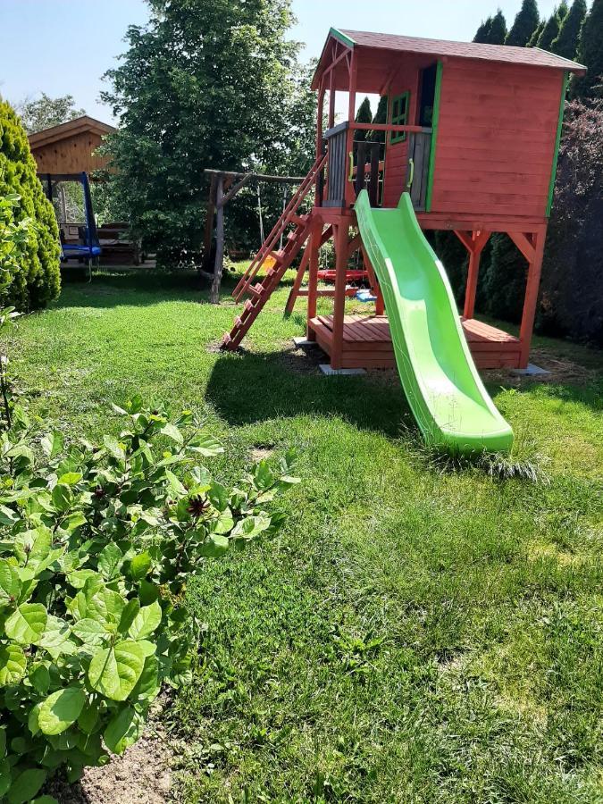Nosztalgia Vendeghaz Hotel Zalaegerszeg Bagian luar foto