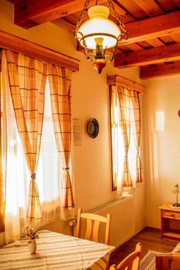 Nosztalgia Vendeghaz Hotel Zalaegerszeg Bagian luar foto