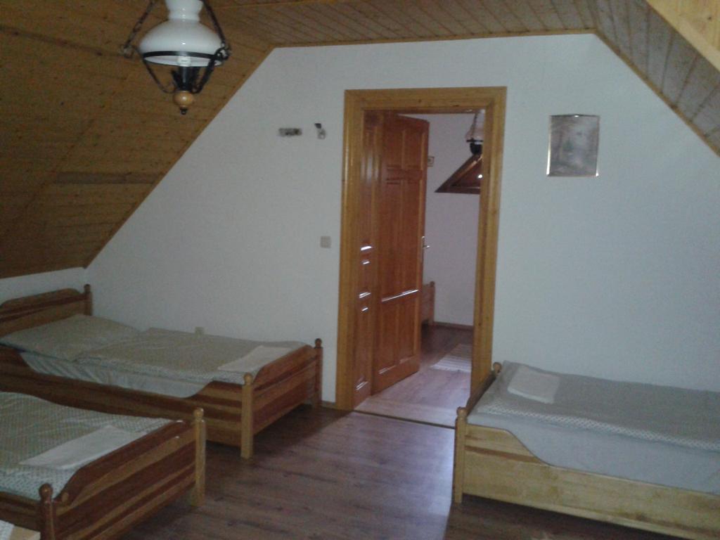 Nosztalgia Vendeghaz Hotel Zalaegerszeg Ruang foto