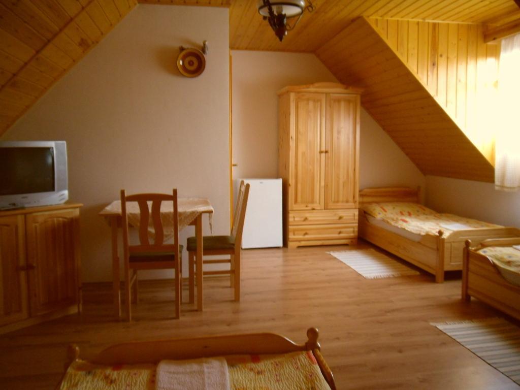 Nosztalgia Vendeghaz Hotel Zalaegerszeg Ruang foto